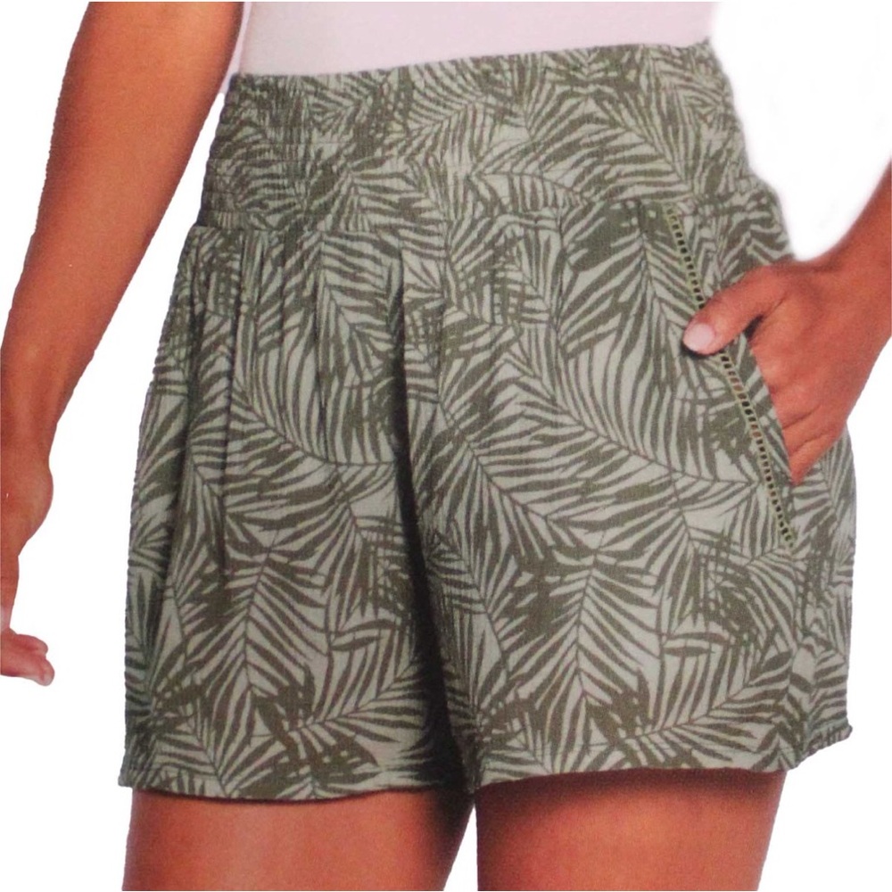 NWT Three Dots Elastic Waist Pull On Shorts, Green Palm Print Size L 5” Inseam